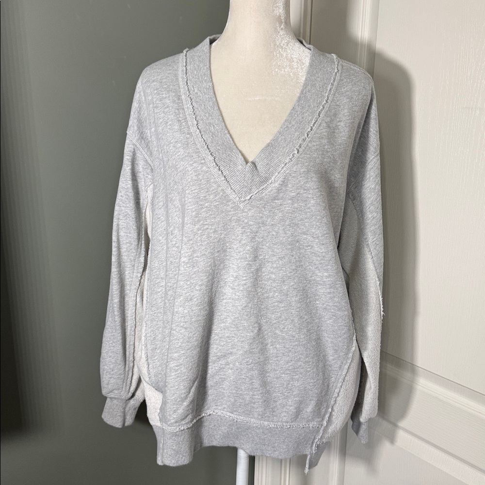 Aerie Cozy V-Neck Sweatshirt Gray Oversized Pullover XS Soft Lounge